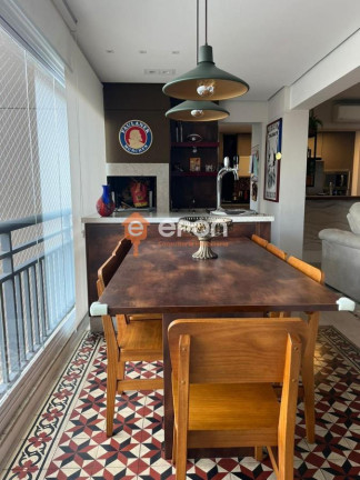 Imagem Apartamento com 2 Quartos à Venda, 116 m²