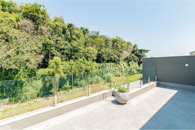 Imagem Casa com 3 Quartos à Venda, 438 m² em Pedra Redonda - Porto Alegre Imagem Casa com 3 Quartos à Venda, 438 m² em Pedra Redonda - Porto Alegre