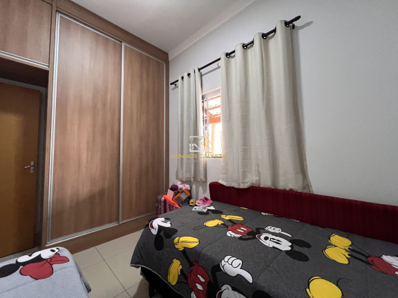 Imagem Casa com 3 Quartos à Venda, 202 m² em Afonso Queiroz - Patos De Minas Imagem Casa com 3 Quartos à Venda, 202 m² em Afonso Queiroz - Patos De Minas