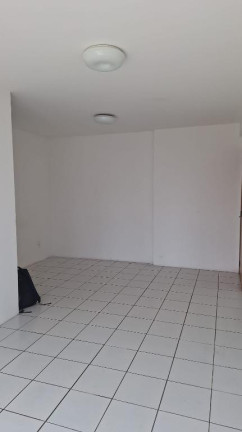 Apartamento com 2 Quartos para Alugar, 57 m² em Encruzilhada - Recife