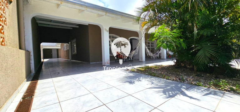Imagem Casa com 5 Quartos à Venda, 214 m² em Pontal Do Sul - Pontal Do Parana Imagem Casa com 5 Quartos à Venda, 214 m² em Pontal Do Sul - Pontal Do Parana