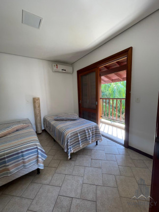 Imagem Cobertura com 4 Quartos à Venda, 205 m² em Praia Grande - Ubatuba