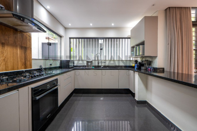 Imagem Casa com 5 Quartos para Alugar, 340 m² em Brooklin Paulista - São Paulo Imagem Casa com 5 Quartos para Alugar, 340 m² em Brooklin Paulista - São Paulo