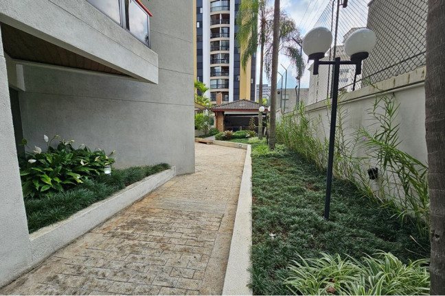 Imagem Imóvel com 4 Quartos à Venda, 143 m² em Moema - São Paulo