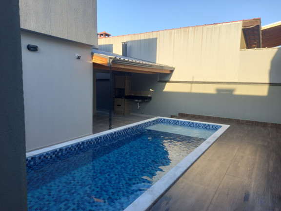 Imagem Casa com 3 Quartos à Venda, 250 m² em Bopiranga - Itanhaém Imagem Casa com 3 Quartos à Venda, 250 m² em Bopiranga - Itanhaém