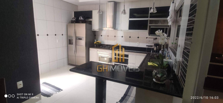 Imagem Casa com 3 Quartos à Venda, 141 m² em Residencial Barravento - Goiânia Imagem Casa com 3 Quartos à Venda, 141 m² em Residencial Barravento - Goiânia