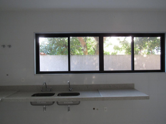 Imagem Casa com 4 Quartos à Venda, 350 m² em Barra Da Tijuca - Rio De Janeiro