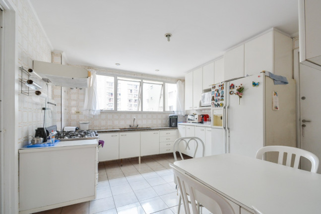 Imagem Apartamento com 4 Quartos à Venda, 161 m² em Moema - São Paulo