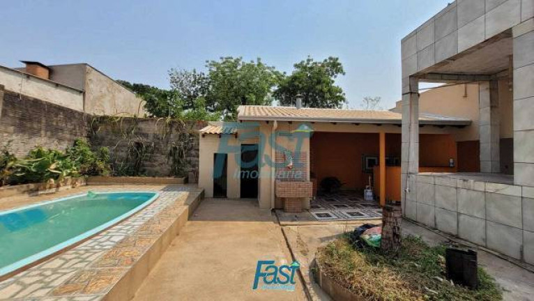 Casa com 3 Quartos à Venda, 180 m² em Ponte Nova - Várzea Grande