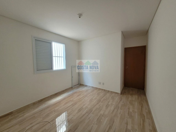Imagem Casa com 2 Quartos à Venda, 70 m²