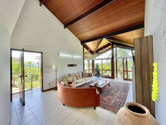 Imagem Casa com 4 Quartos à Venda, 445 m² em Jardim Indaiá - Embu Das Artes Imagem Casa com 4 Quartos à Venda, 445 m² em Jardim Indaiá - Embu Das Artes