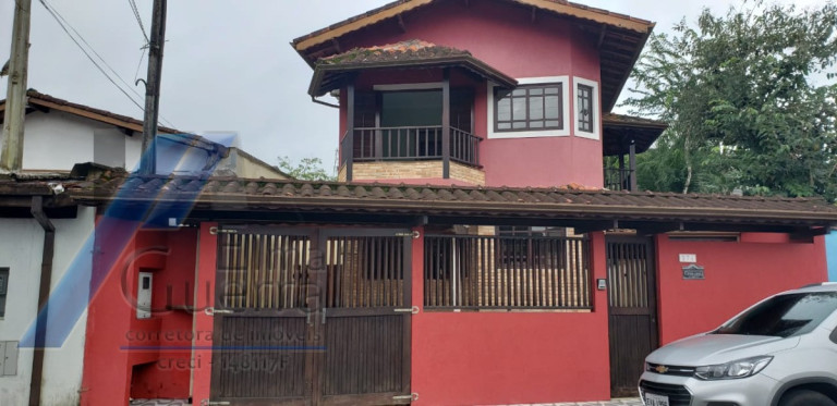 Imagem Casa com 4 Quartos à Venda, 227 m² em Centro - Ubatuba Imagem Casa com 4 Quartos à Venda, 227 m² em Centro - Ubatuba