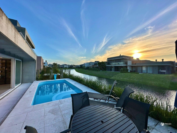 Imagem Casa de Condomínio com 3 Quartos à Venda, 276 m² em Parque Antártica - Capao Da Canoa Imagem Casa de Condomínio com 3 Quartos à Venda, 276 m² em Parque Antártica - Capao Da Canoa