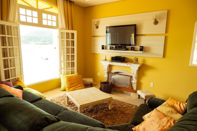 Imagem Casa com 5 Quartos à Venda, 750 m² em Ribeirão Da Ilha - Florianópolis Imagem Casa com 5 Quartos à Venda, 750 m² em Ribeirão Da Ilha - Florianópolis