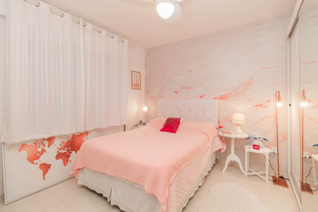 Imagem Imóvel com 2 Quartos à Venda, 81 m² em Petrópolis - Porto Alegre