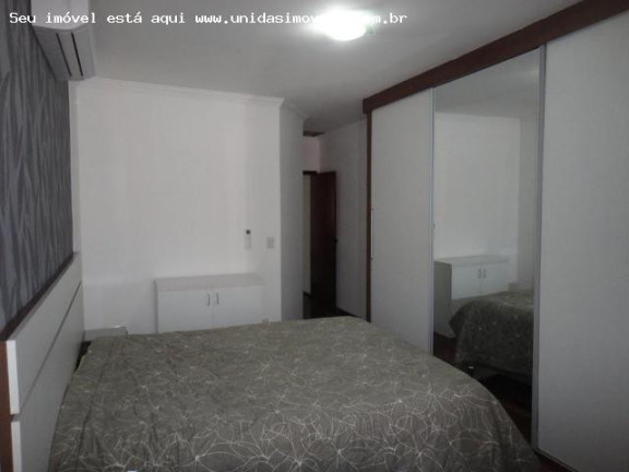 Imagem Casa com 3 Quartos à Venda, 147 m² em Vila Romano - São Paulo