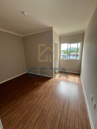 Imagem Sobrado com 2 Quartos à Venda, 80 m² em Santa Regina - Camboriú Imagem Sobrado com 2 Quartos à Venda, 80 m² em Santa Regina - Camboriú