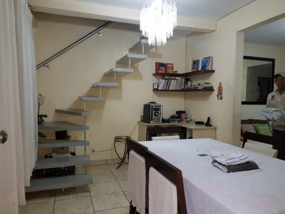 Imagem Casa com 3 Quartos à Venda, 120 m² em Vila Guarani - Carapicuíba