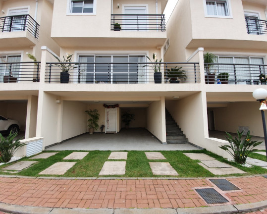 Imagem Casa com 3 Quartos à Venda, 300 m² em Jardim São Nicolau - São Paulo