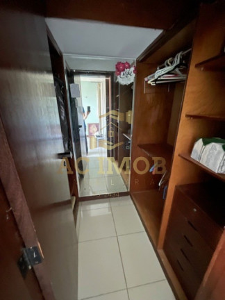 Imagem Imóvel com 4 Quartos à Venda, 240 m² em Jardim Apipema - Salvador Imagem Imóvel com 4 Quartos à Venda, 240 m² em Jardim Apipema - Salvador