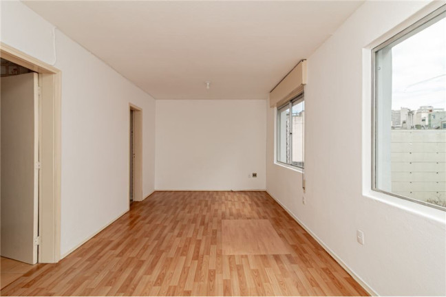 Imagem Apartamento com 1 Quarto à Venda, 32 m² em Cidade Baixa - Porto Alegre Imagem Apartamento com 1 Quarto à Venda, 32 m² em Cidade Baixa - Porto Alegre
