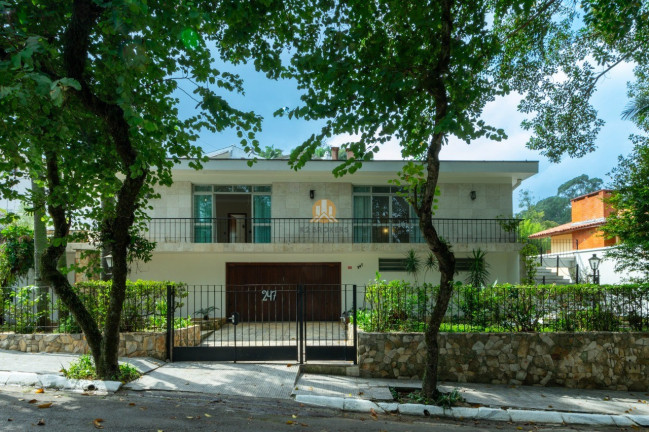 Casa com 4 Quartos à Venda, 665 m² em Jardim Marajoara - São Paulo