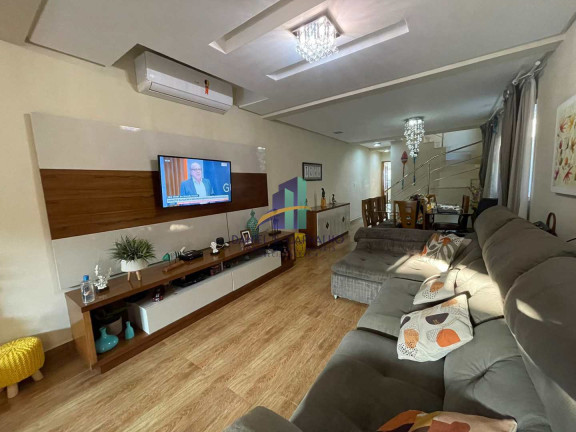 Imagem Casa com 3 Quartos à Venda, 154 m² em Canto Do Forte - Praia Grande
