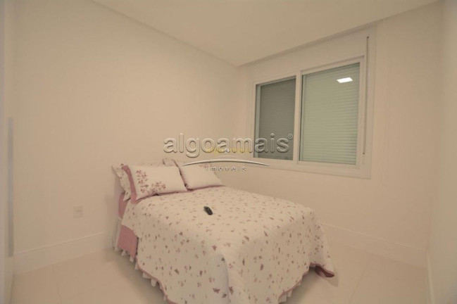 Imagem Casa com 5 Quartos à Venda, 570 m² em Condomínio Enseada Lagos Xangri-lá - Xangri-lá Imagem Casa com 5 Quartos à Venda, 570 m² em Condomínio Enseada Lagos Xangri-lá - Xangri-lá