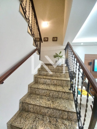 Imagem Sobrado com 4 Quartos à Venda, 250 m² em Parque Renato Maia - Guarulhos Imagem Sobrado com 4 Quartos à Venda, 250 m² em Parque Renato Maia - Guarulhos