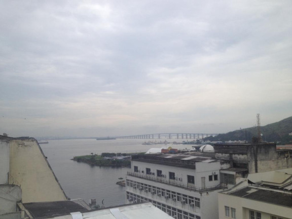Imagem Cobertura à Venda, 55 m² em Centro - Niterói