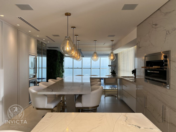 Apartamento com 4 Quartos à Venda, 313 m² em Centro - Balneário Camboriú