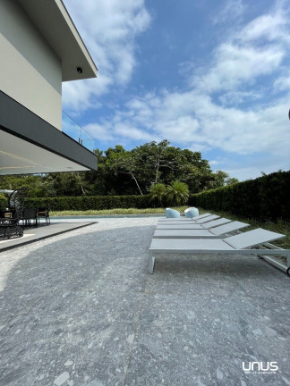 Imagem Casa com 4 Quartos à Venda, 1.400 m² em Jurerê Internacional - Florianópolis Imagem Casa com 4 Quartos à Venda, 1.400 m² em Jurerê Internacional - Florianópolis