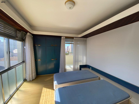 Imagem Apartamento com 3 Quartos à Venda, 256 m² em Centro - Caxias Do Sul