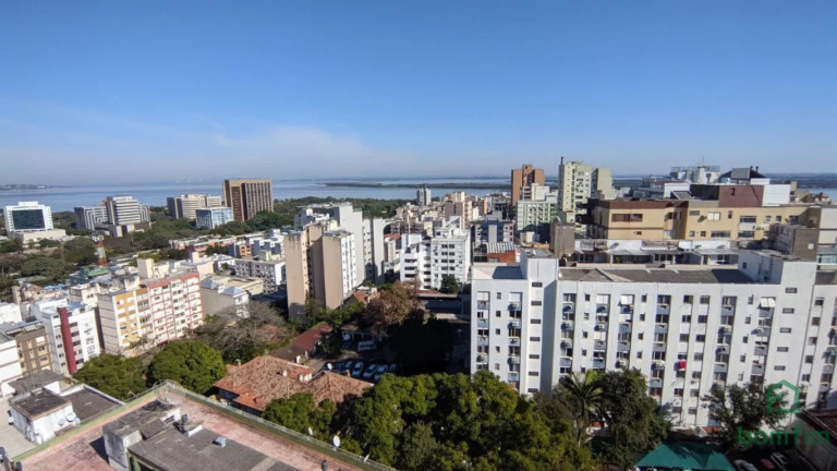 Apartamento com 2 Quartos para Alugar, 65 m² em Centro Histórico - Porto Alegre