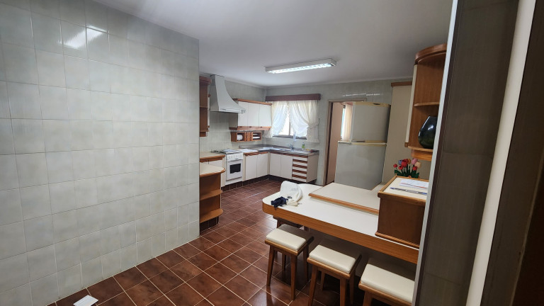 Imagem Apartamento com 3 Quartos à Venda, 145 m² em Centro - Serra Negra Imagem Apartamento com 3 Quartos à Venda, 145 m² em Centro - Serra Negra