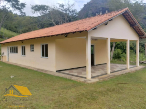 Imagem Chácara com 3 Quartos à Venda, 200 m² em Banquete - Bom Jardim Imagem Chácara com 3 Quartos à Venda, 200 m² em Banquete - Bom Jardim
