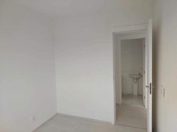 Imagem Apartamento com 2 Quartos à Venda,  em Campo Grande - Rio De Janeiro
