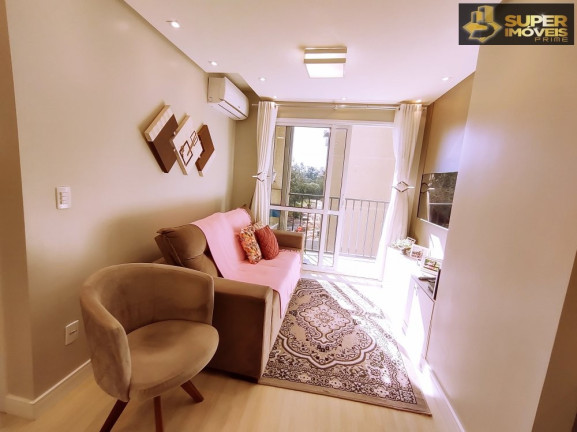 Imagem Apartamento com 2 Quartos à Venda, 70 m² em Três Vendas - Pelotas