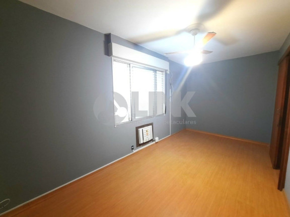 Imagem Apartamento com 2 Quartos à Venda, 55 m² em Jardim Botânico - Porto Alegre