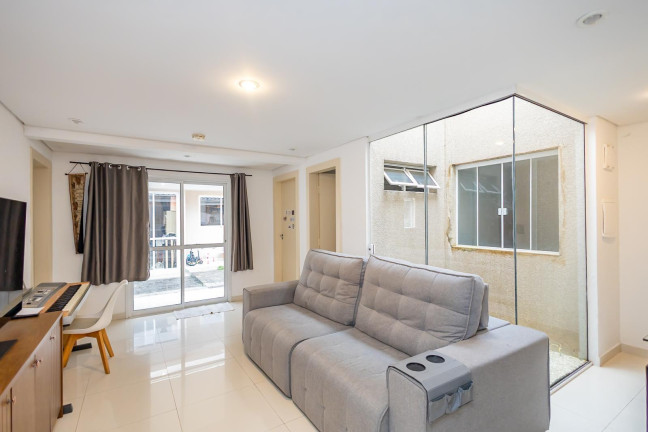 Imagem Casa de Condomínio com 4 Quartos à Venda, 187 m² em Butiatuvinha - Curitiba Imagem Casa de Condomínio com 4 Quartos à Venda, 187 m² em Butiatuvinha - Curitiba