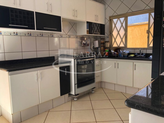 Imagem Imóvel com 4 Quartos à Venda, 335 m² em Jardim Califórnia - Ribeirão Preto Imagem Imóvel com 4 Quartos à Venda, 335 m² em Jardim Califórnia - Ribeirão Preto
