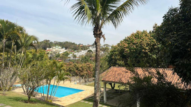 Imagem Casa com 3 Quartos à Venda, em Jardim Estância Brasil - Atibaia Imagem Casa com 3 Quartos à Venda, em Jardim Estância Brasil - Atibaia