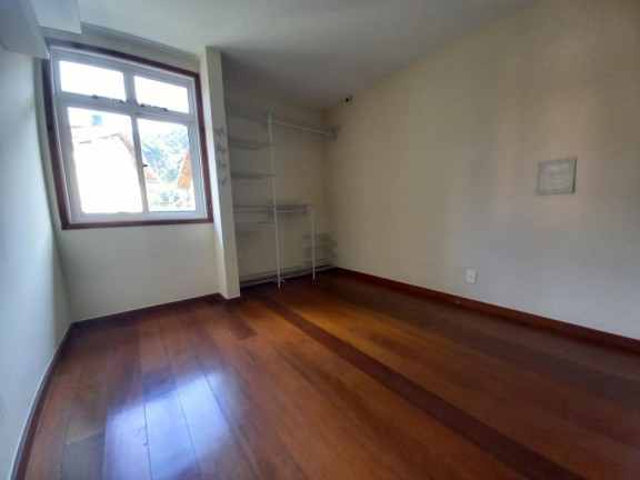 Imagem Apartamento com 3 Quartos à Venda, 140 m² em Bom Retiro - Teresópolis Imagem Apartamento com 3 Quartos à Venda, 140 m² em Bom Retiro - Teresópolis