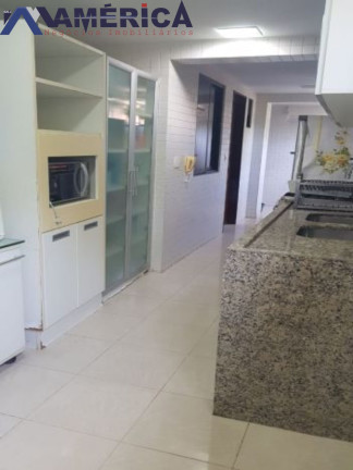 Imóvel com 4 Quartos à Venda, 176 m² em Cabo Branco - João Pessoa