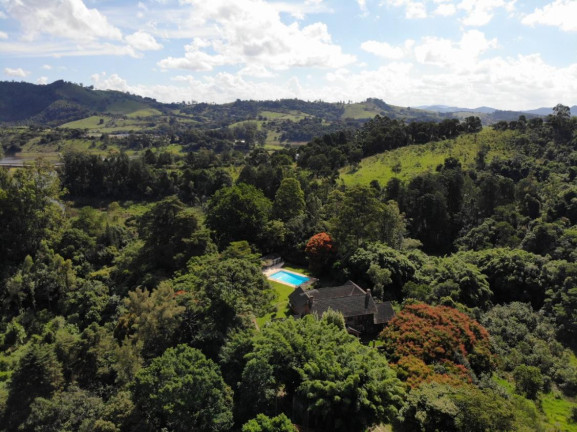 Imagem Chácara com 5 Quartos à Venda, 20.000 m² em Batatuba - Piracaia