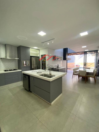 Imagem Casa com 5 Quartos à Venda, 288 m² em Swiss Park - Campinas Imagem Casa com 5 Quartos à Venda, 288 m² em Swiss Park - Campinas