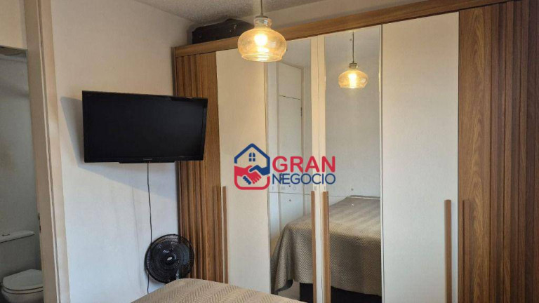 Imagem Apartamento com 3 Quartos à Venda, 81 m² em Vila Yara - Colombo Imagem Apartamento com 3 Quartos à Venda, 81 m² em Vila Yara - Colombo