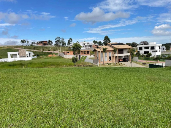 Terreno em Condomínio à Venda, 868 m²