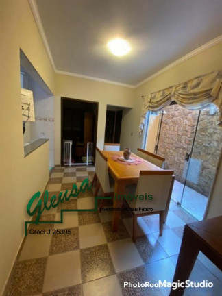 Imagem Casa com 4 Quartos à Venda, 220 m² em Itaquera - São Paulo Imagem Casa com 4 Quartos à Venda, 220 m² em Itaquera - São Paulo