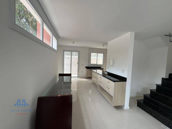 Imagem Casa com 3 Quartos para Alugar, 139 m² em Campeche - Florianópolis Imagem Casa com 3 Quartos para Alugar, 139 m² em Campeche - Florianópolis